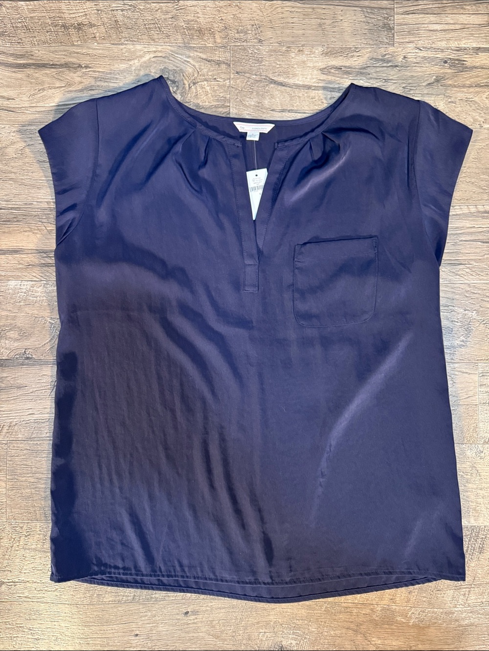 NWT GAP Navy Cap-Sleeve V-Notch Pocket Blouse - Size S